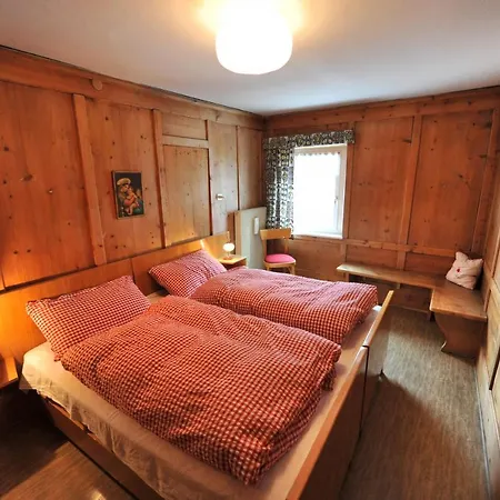 Smidl Appartement Urtijëi